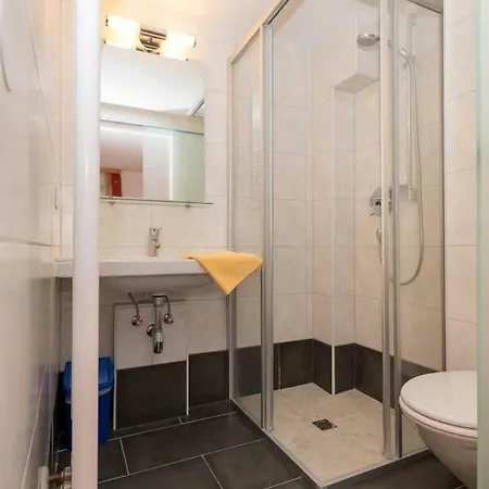 Hubertushof Apartment *